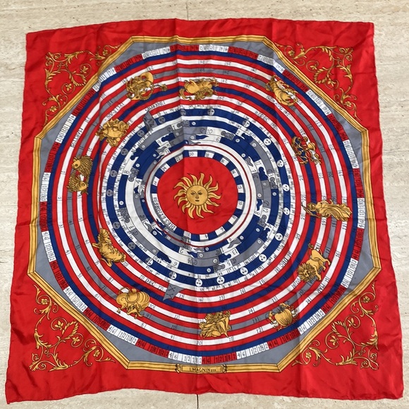 Vintage SILK SCARF 🧣 the 12 horoscopes The Sun I. MAGNIN & Co 28” by 29” - Picture 5 of 16